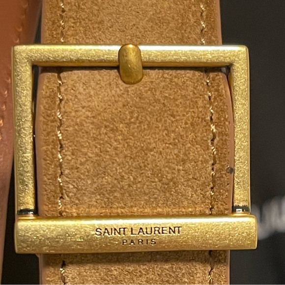 Yves Saint Laurent Suede Le 5 a 7 Supple Shoulder Bag - Picture 8 of 13